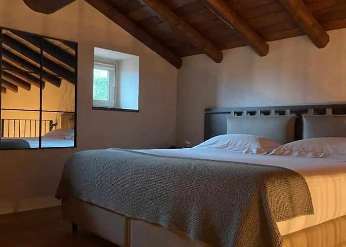 Relais San Vigilio Al Castello