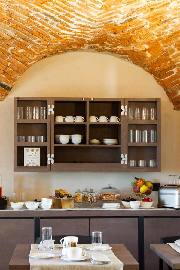 Relais San Vigilio Al Castello Hotel 4*