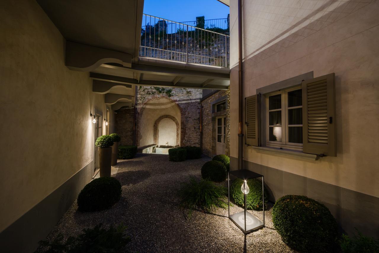 Relais San Vigilio Al Castello Hotel